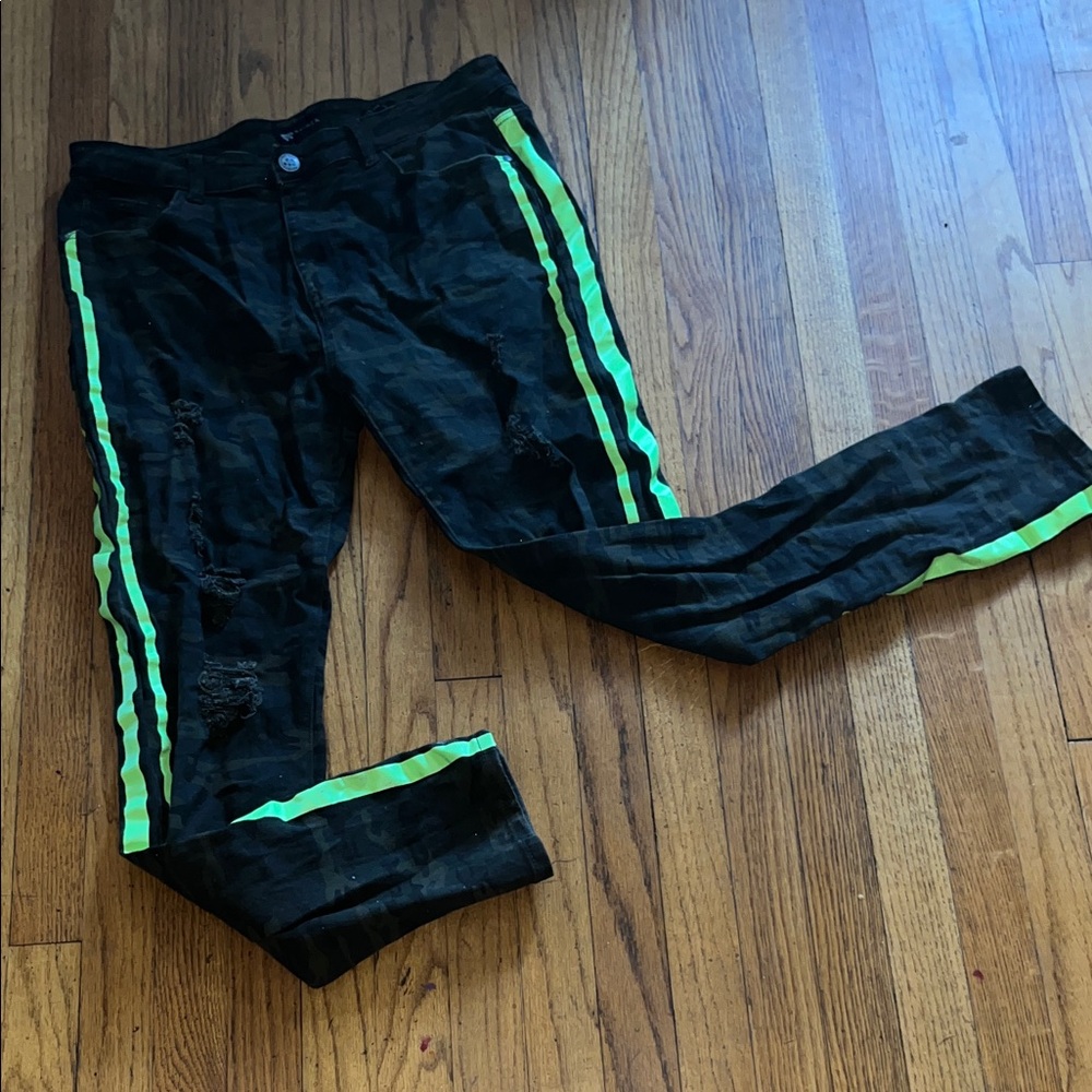 Waimea Men's Green & Black Skinny Jeans with Neon Green Stripes size 36 - Picture 2 of 6